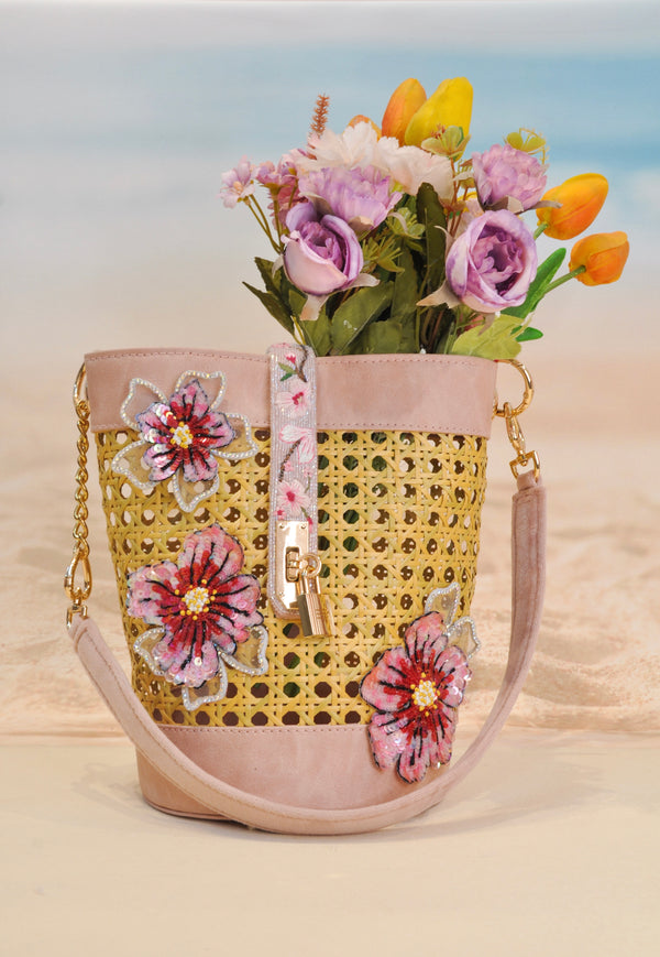 Plage bucket bag